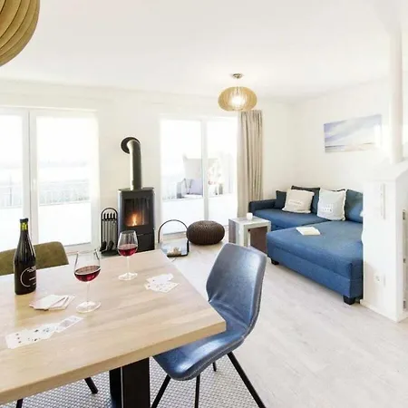 Luxury Semi-detached In Semesterbostad Olpenitz