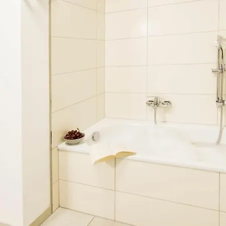 Luxury Semi-detached In Semesterbostad
