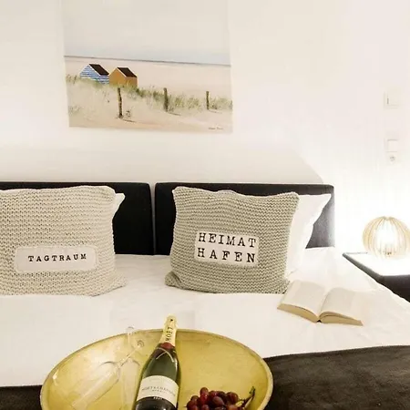 Luxury Semi-detached In Semesterbostad